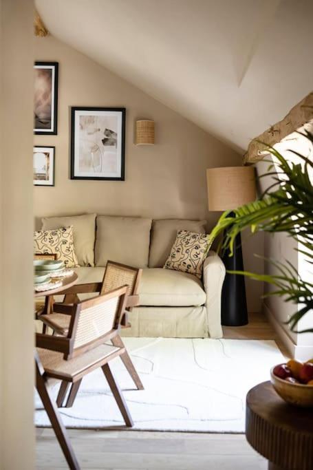 Pavillon Eden - L'ecrin - Le Marais Apartment